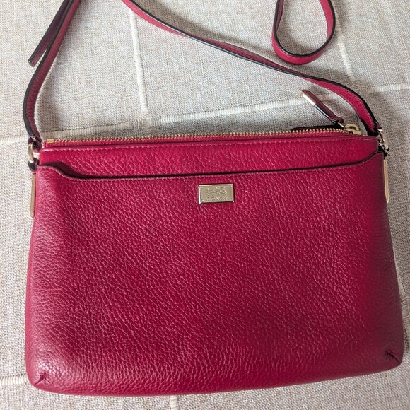 Coach Handbags - Coach Madison Leather East/West Swingpack Crossbody Bag